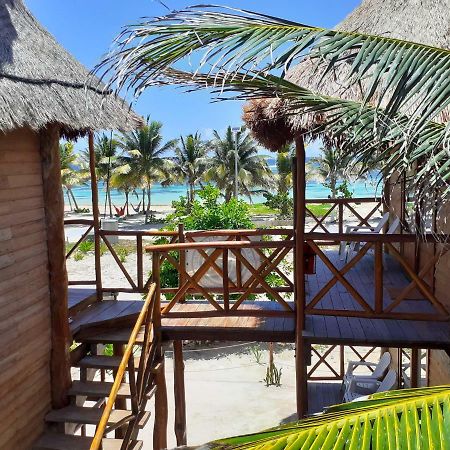 Palmeras De Mahahual Cabanas Екстериор снимка