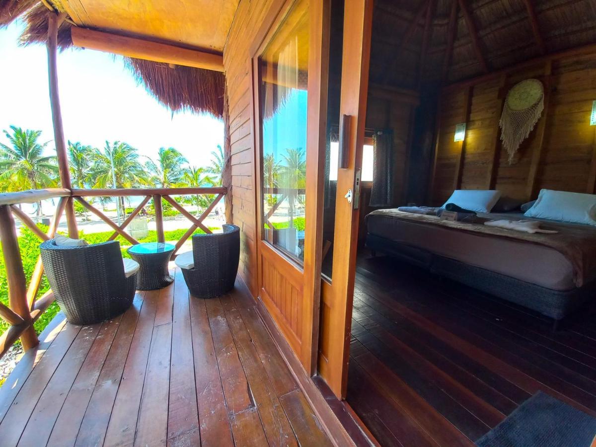Palmeras De Mahahual Cabanas Екстериор снимка