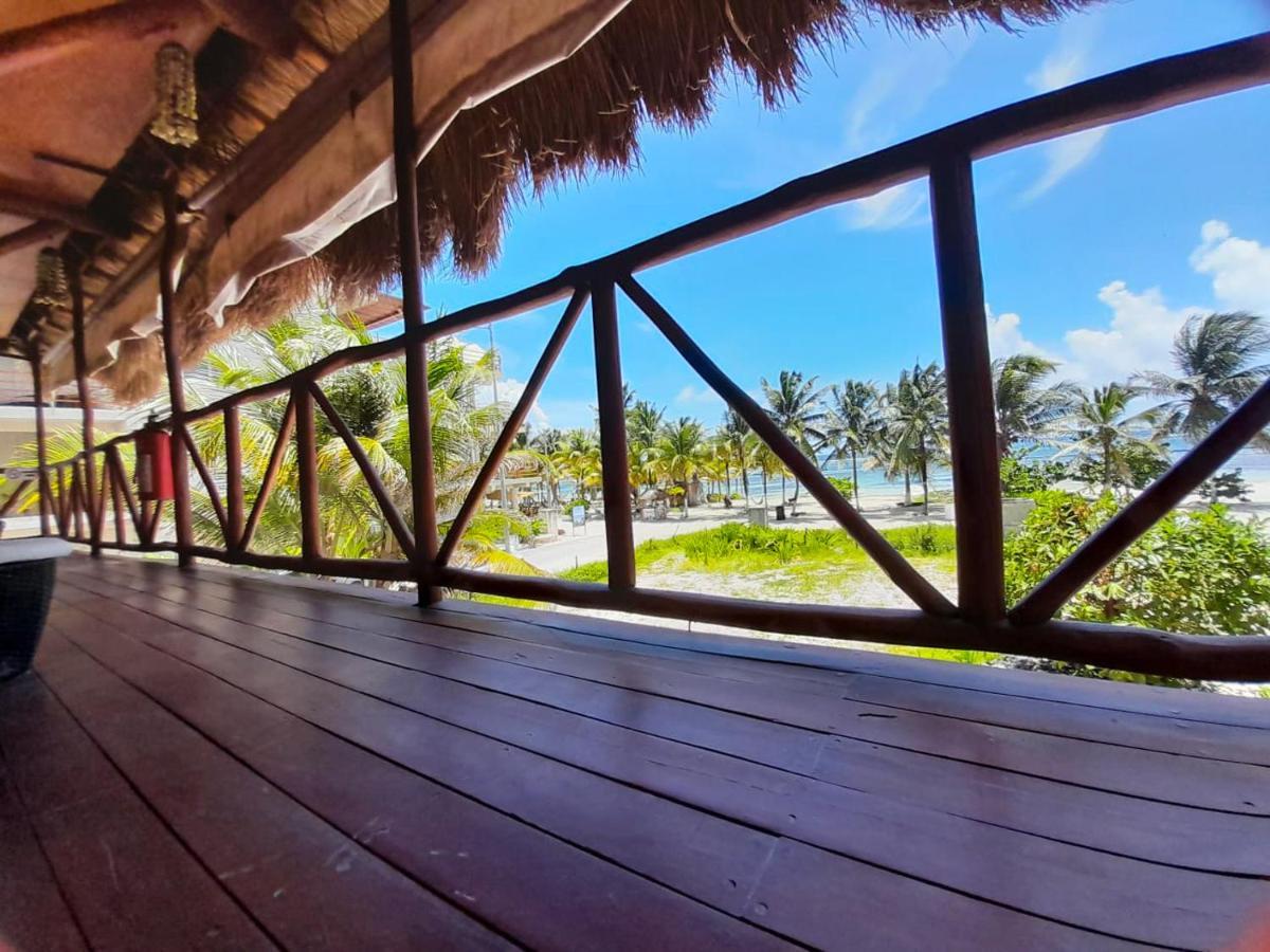 Palmeras De Mahahual Cabanas Екстериор снимка