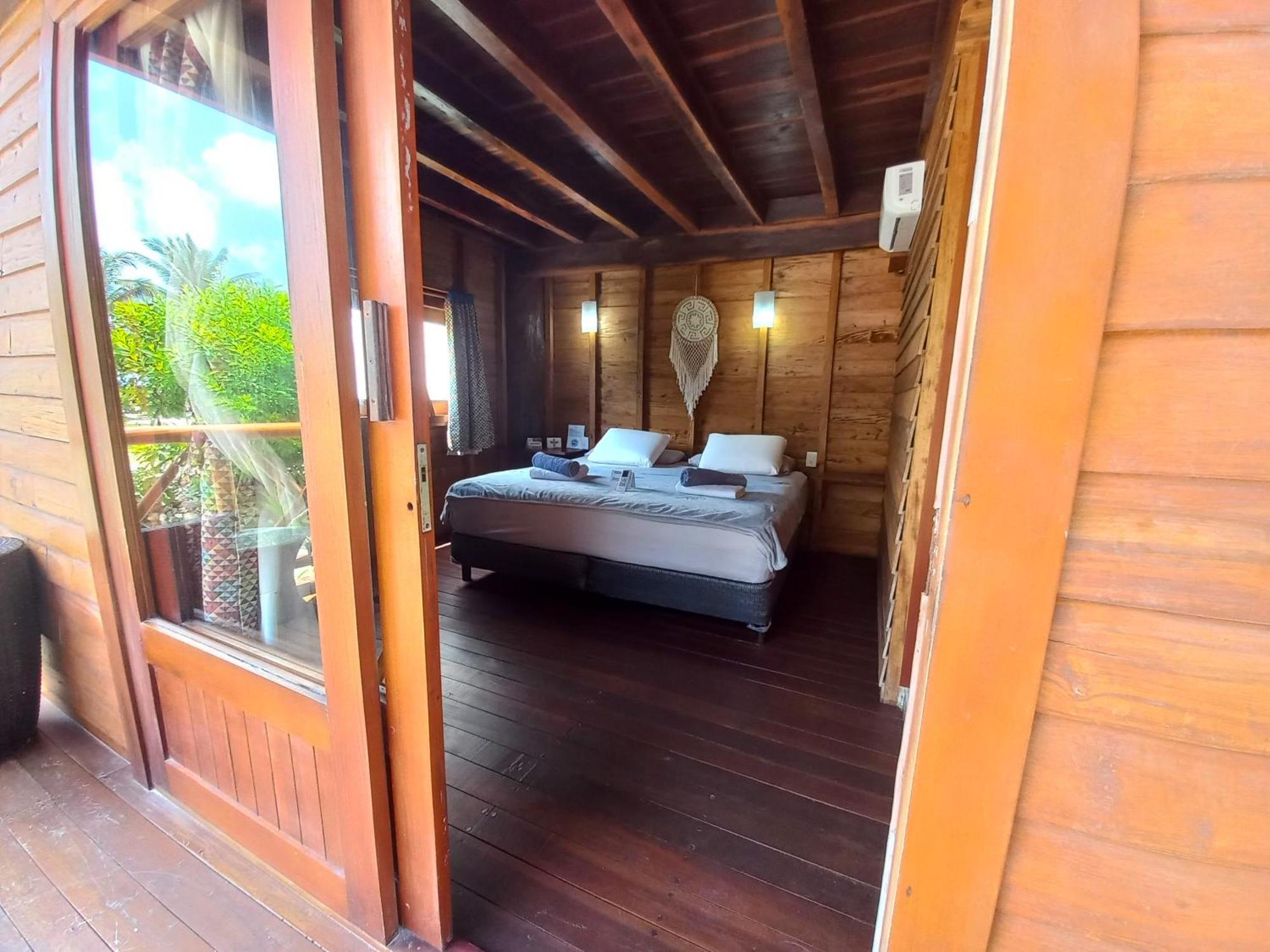 Palmeras De Mahahual Cabanas Стая снимка